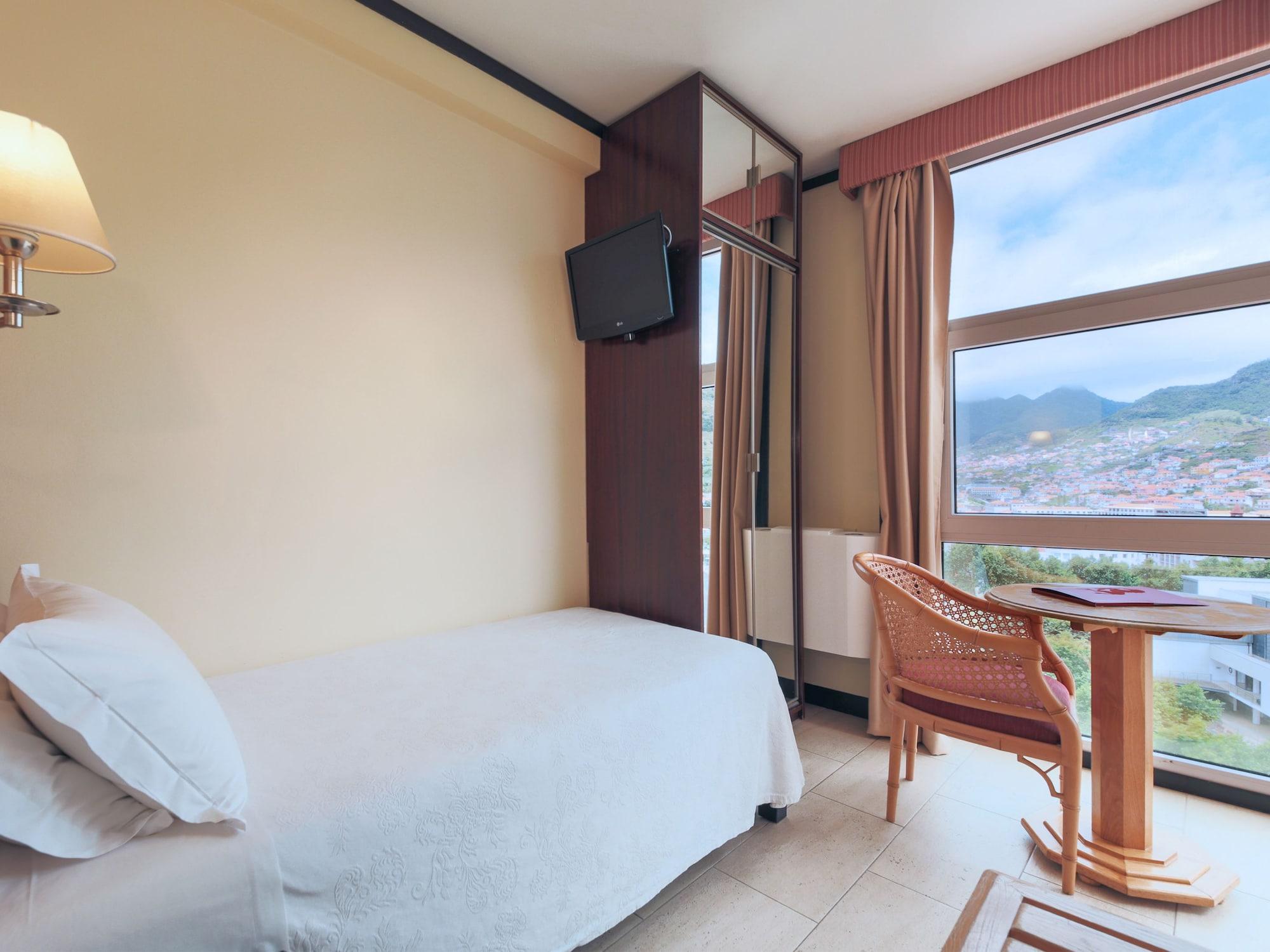 Hotel Dom Pedro Madeira Machico  Zewnętrze zdjęcie